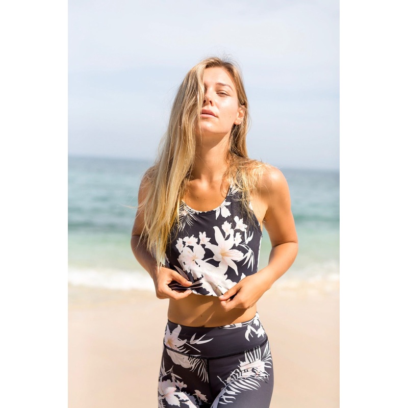 Black Hawaiian Tawaiis Crop