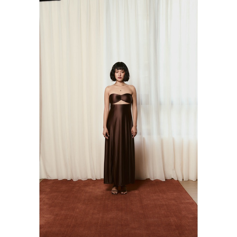 Second Skin|Satiny - Sweetheart Ruched Maxi Dress - Maya Cocoa