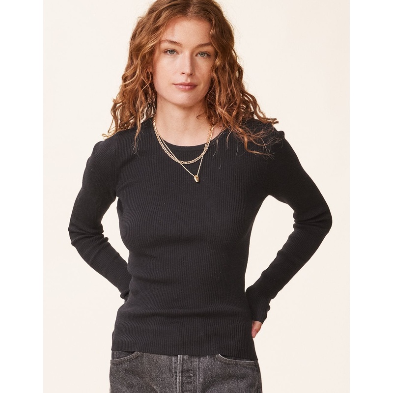 fine gauge crewneck sweater