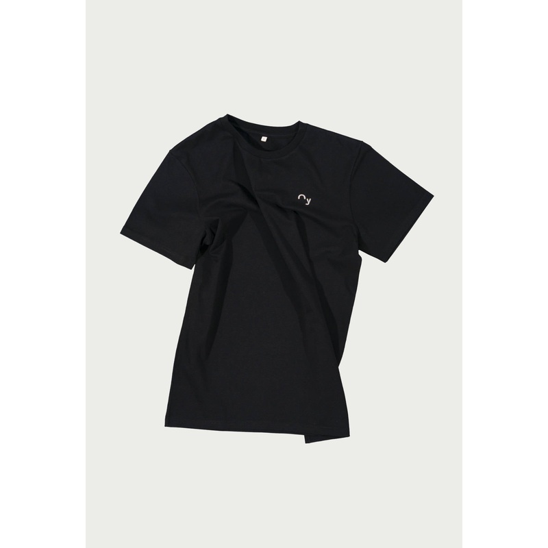 T-Shirt Unisex in black / rainbow