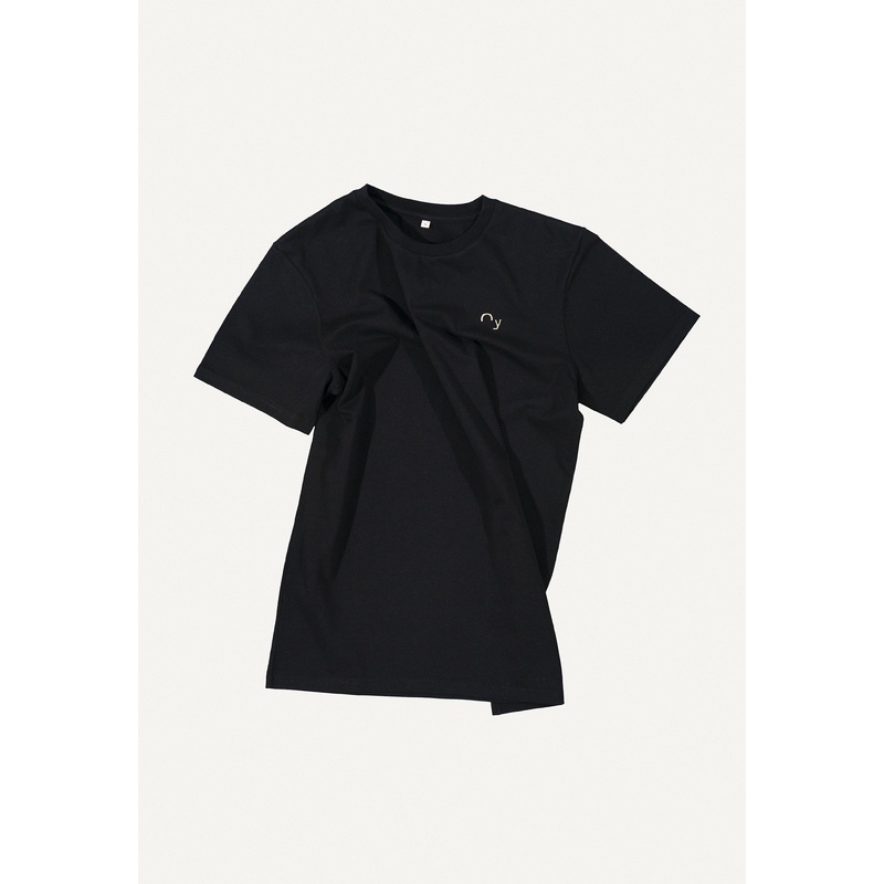 T-Shirt Unisex Oy in black