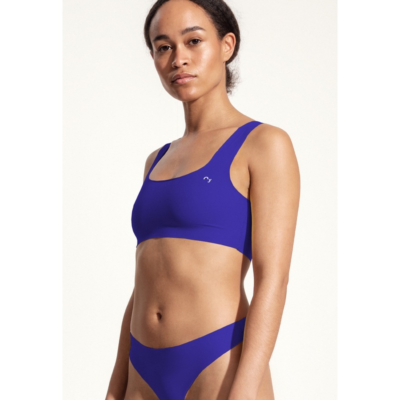U.W.W. Top in blue