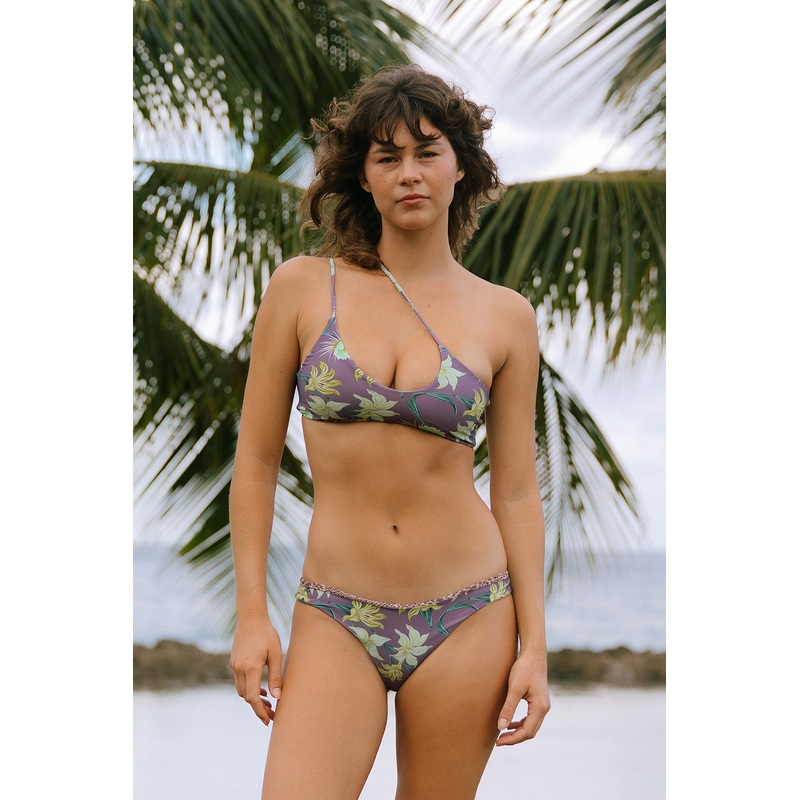 ACACIA Resort 2025 Zael Top in Nia