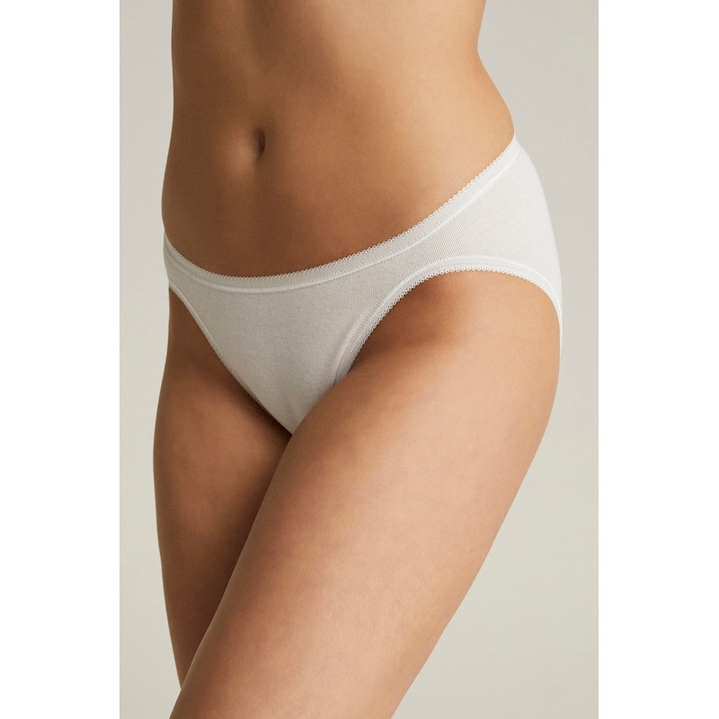 Femilet - Debbie Tai Brief White