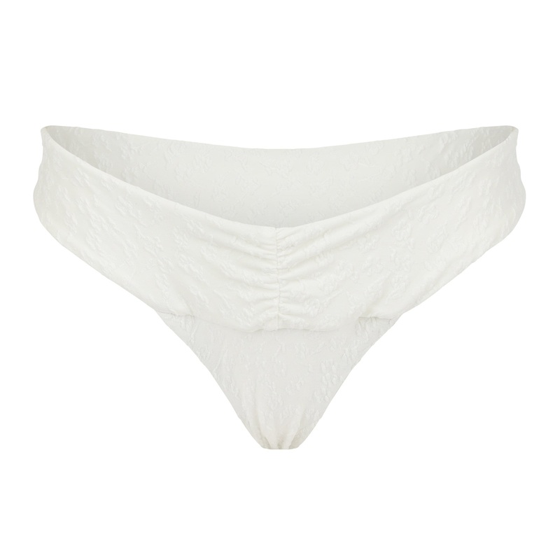 Torrey Bottom - Textured Floral / Cloud White