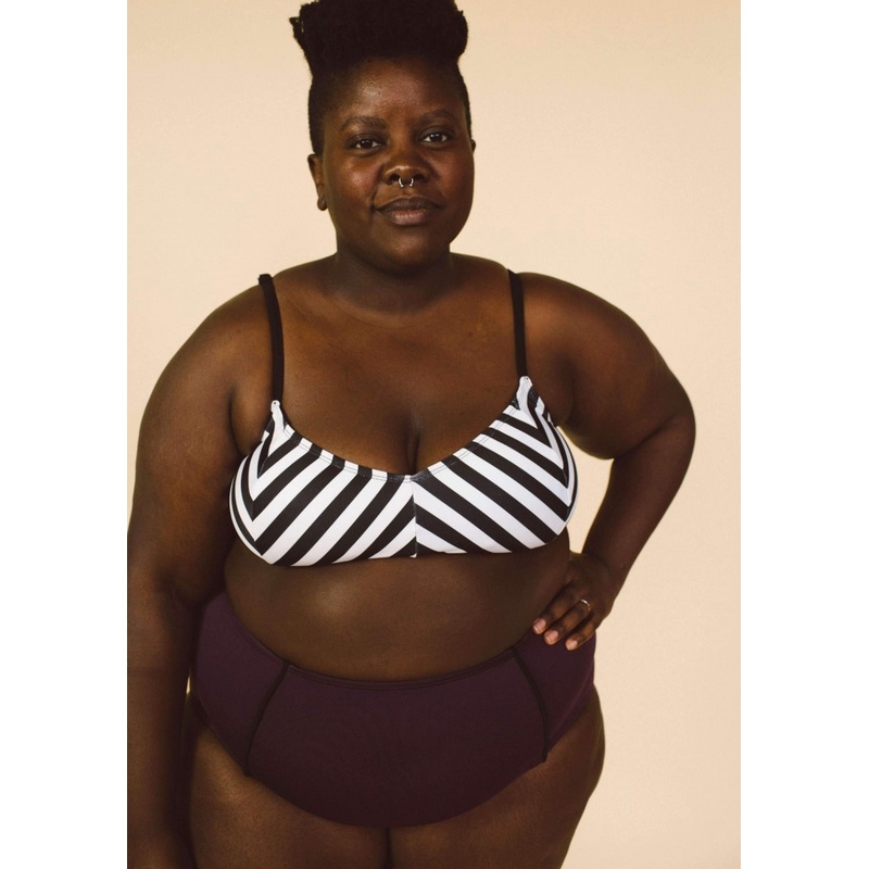THE CARLI TOP [Chevron]