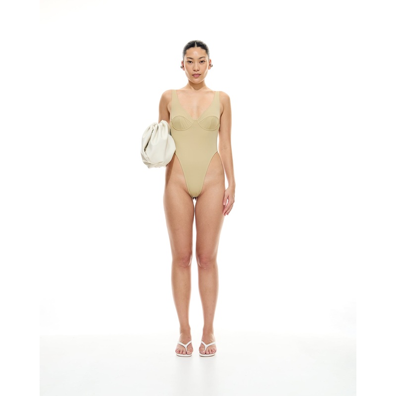 Mila One Piece | Oyster