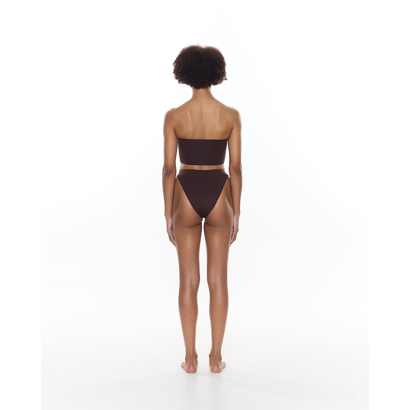 Stevie Bottom | Chocolate