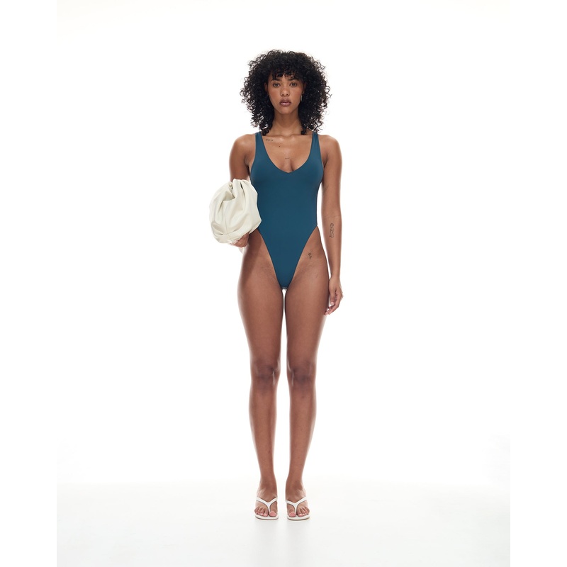 Amal One Piece | Ink