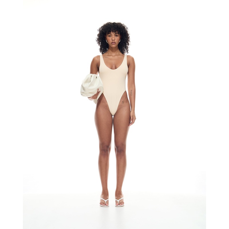 Amal One Piece | Ivory