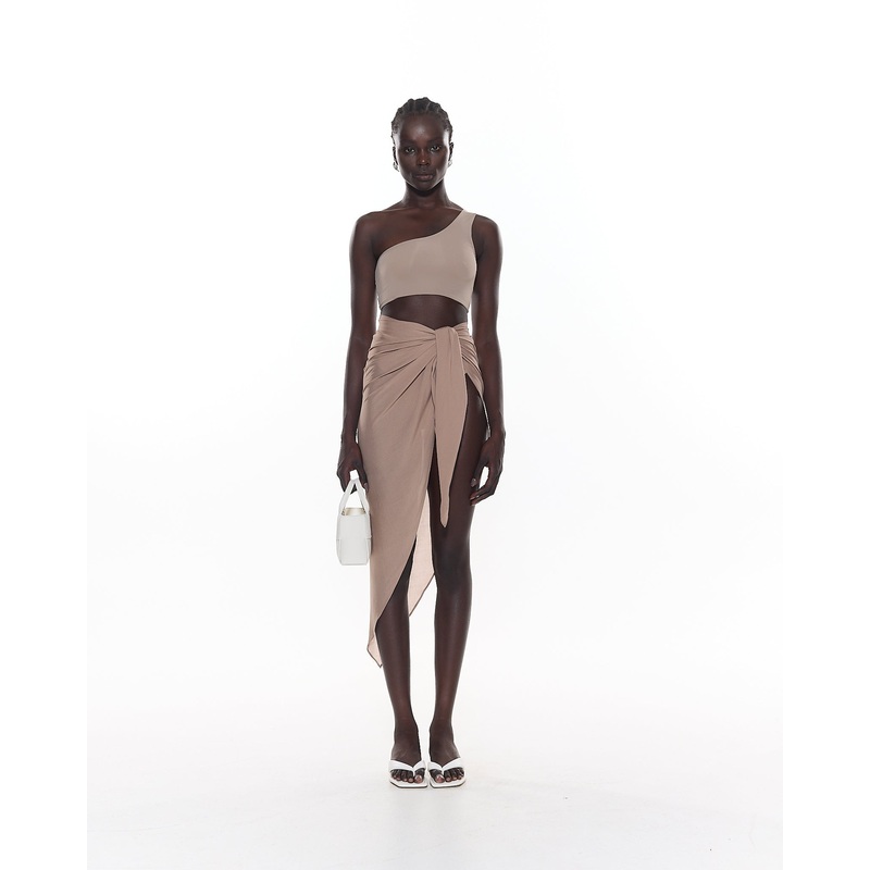 Johni Sarong | Fawn