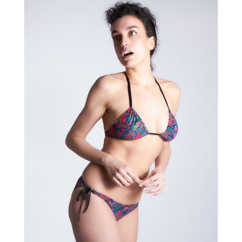 woven love knot bottom