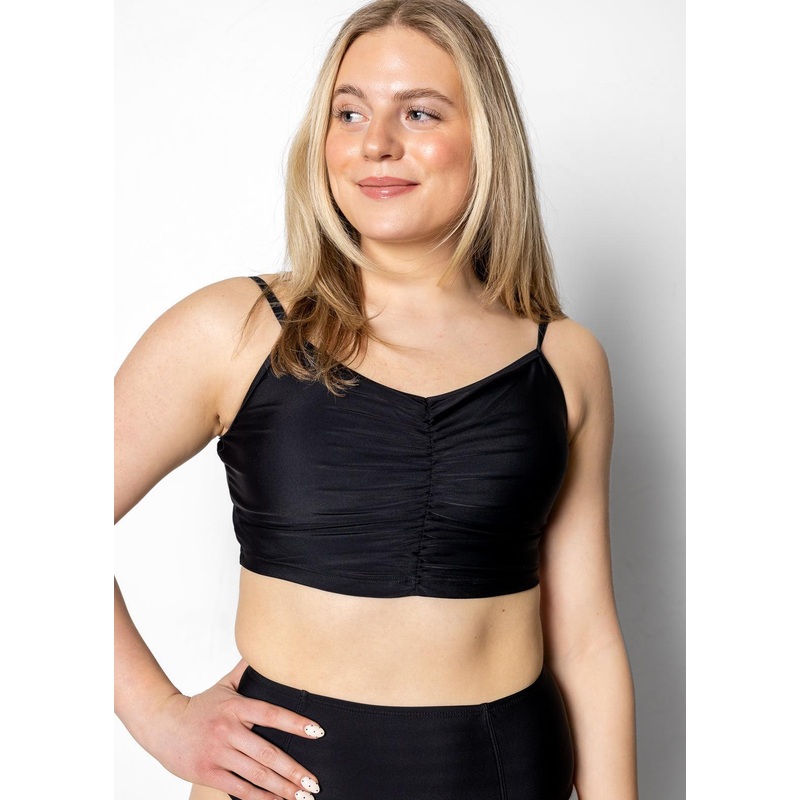 Black | Centered Top