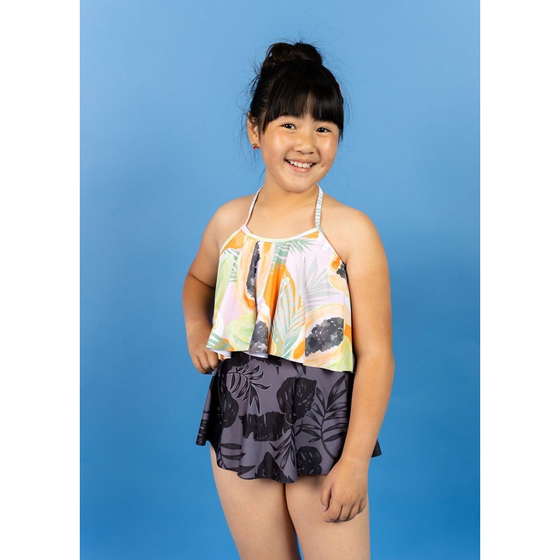 Tropical Night | Youth Who Wears Short Skirts