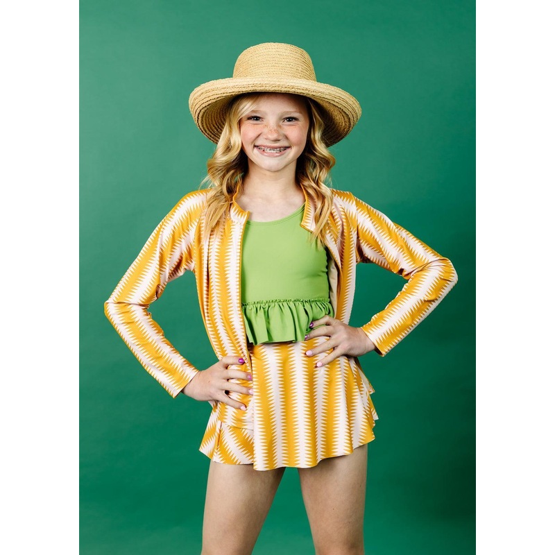 Vintage Triangles | Youth Who Wears Short Skirts