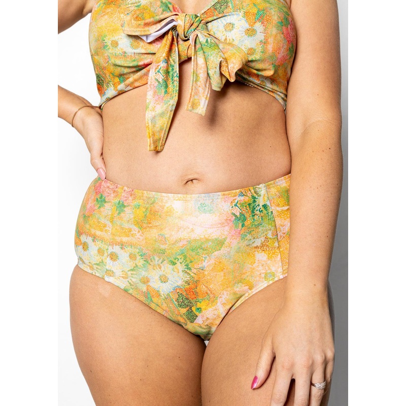 Wonderland Floral | Mid-Rise Bottoms