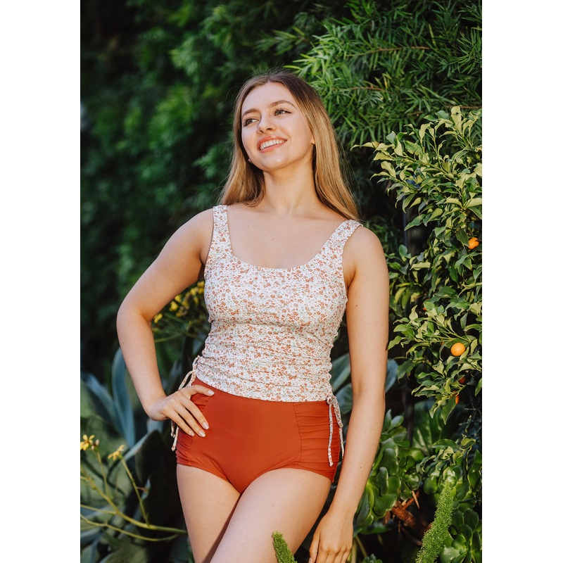 karen in petite garden