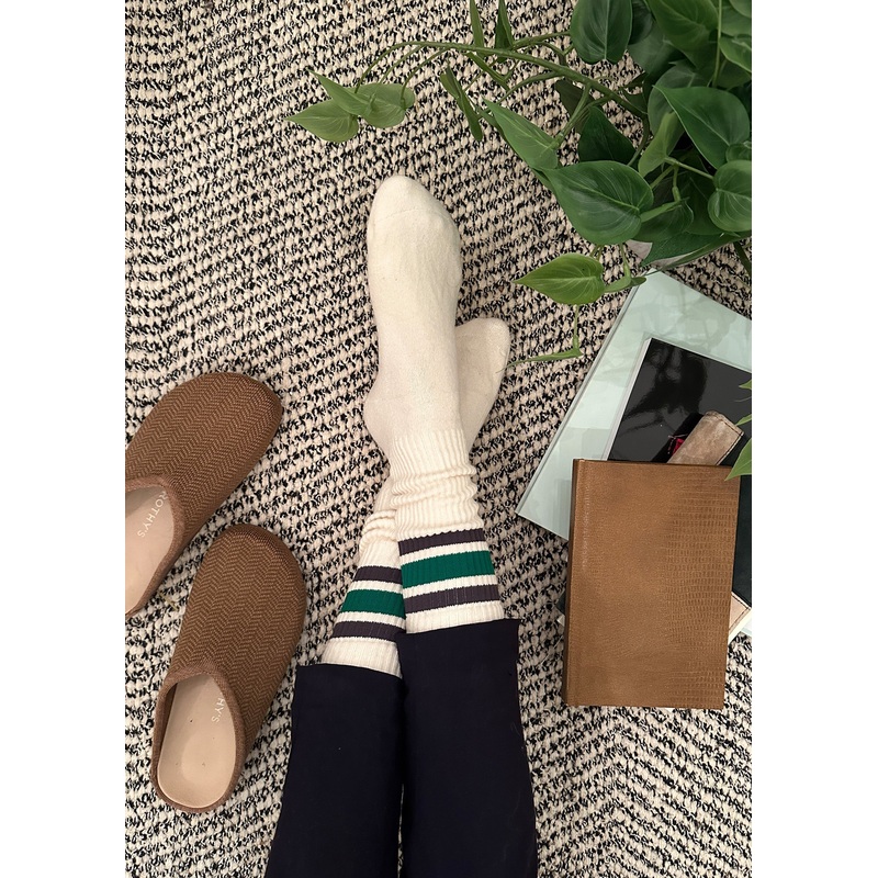 retro socks in grey/green
