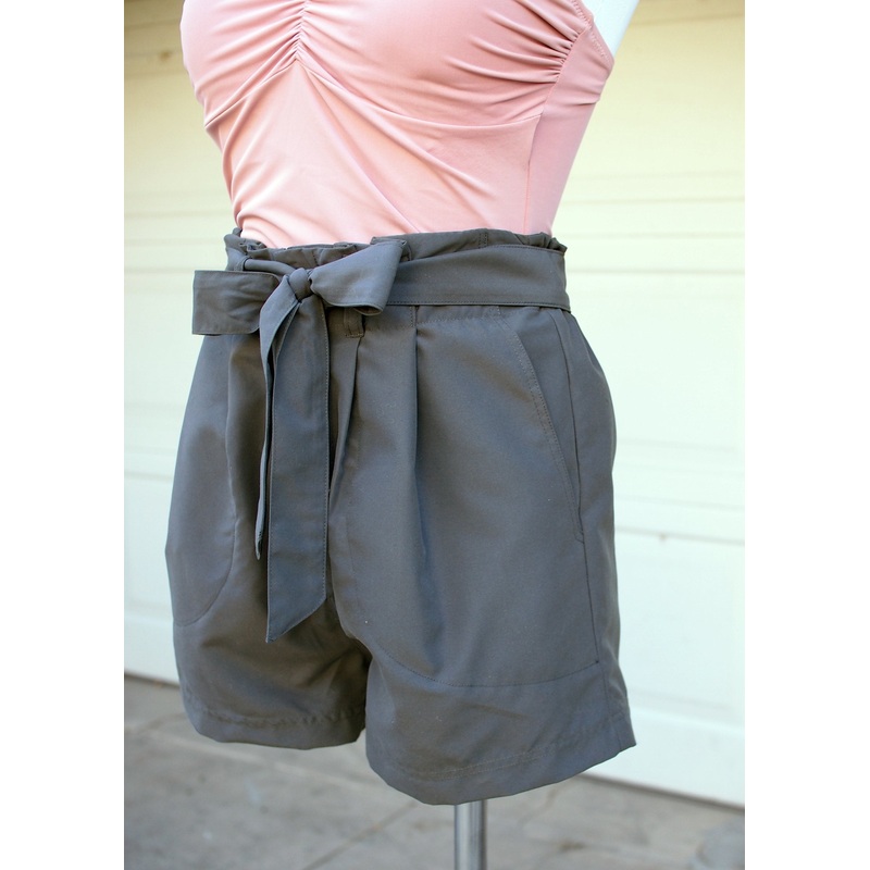 shorts in grey
