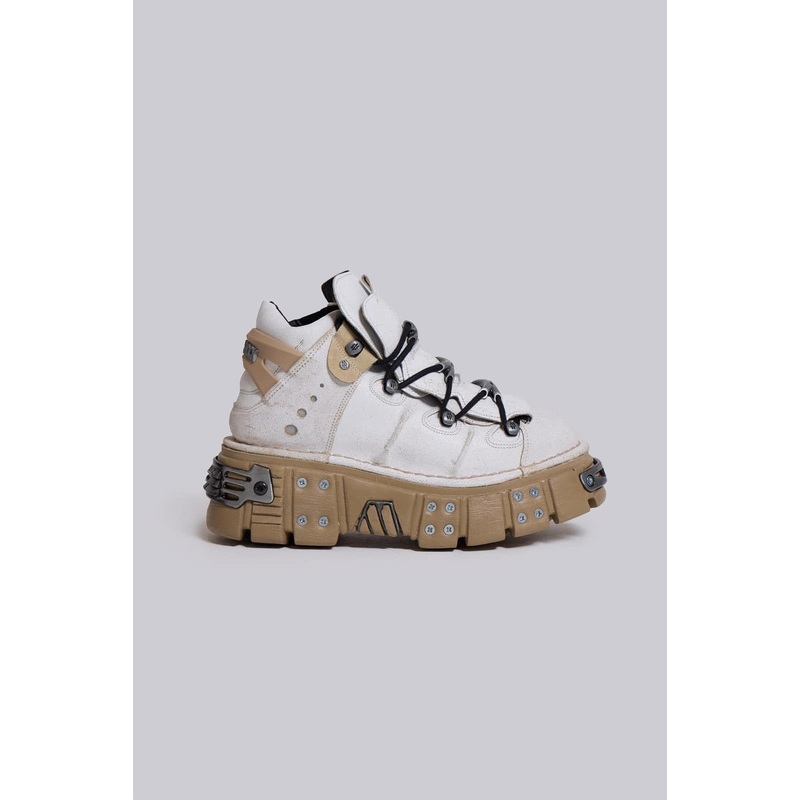 Frost Tower Boots
